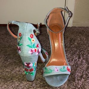 Floral heels!